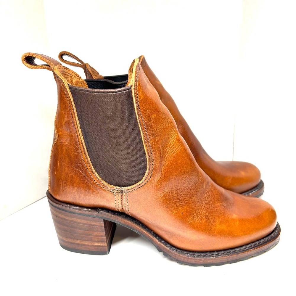 New, Frye Sabrina Chelsea Boots Brown Size 8.5 - Picture 4 of 13